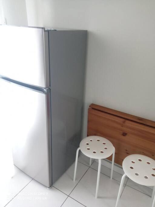Lemon - Happyhostgr - Downtown Apartment Volos Luaran gambar